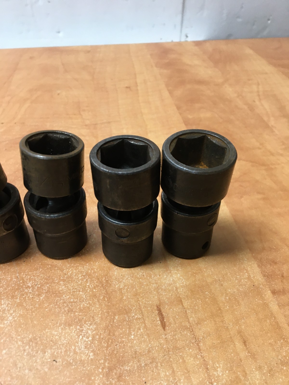 Matco Tools 7 Piece 6 Point 1/2″ Drive Swivel Impact Socket Set SAE 7/16-15/16″