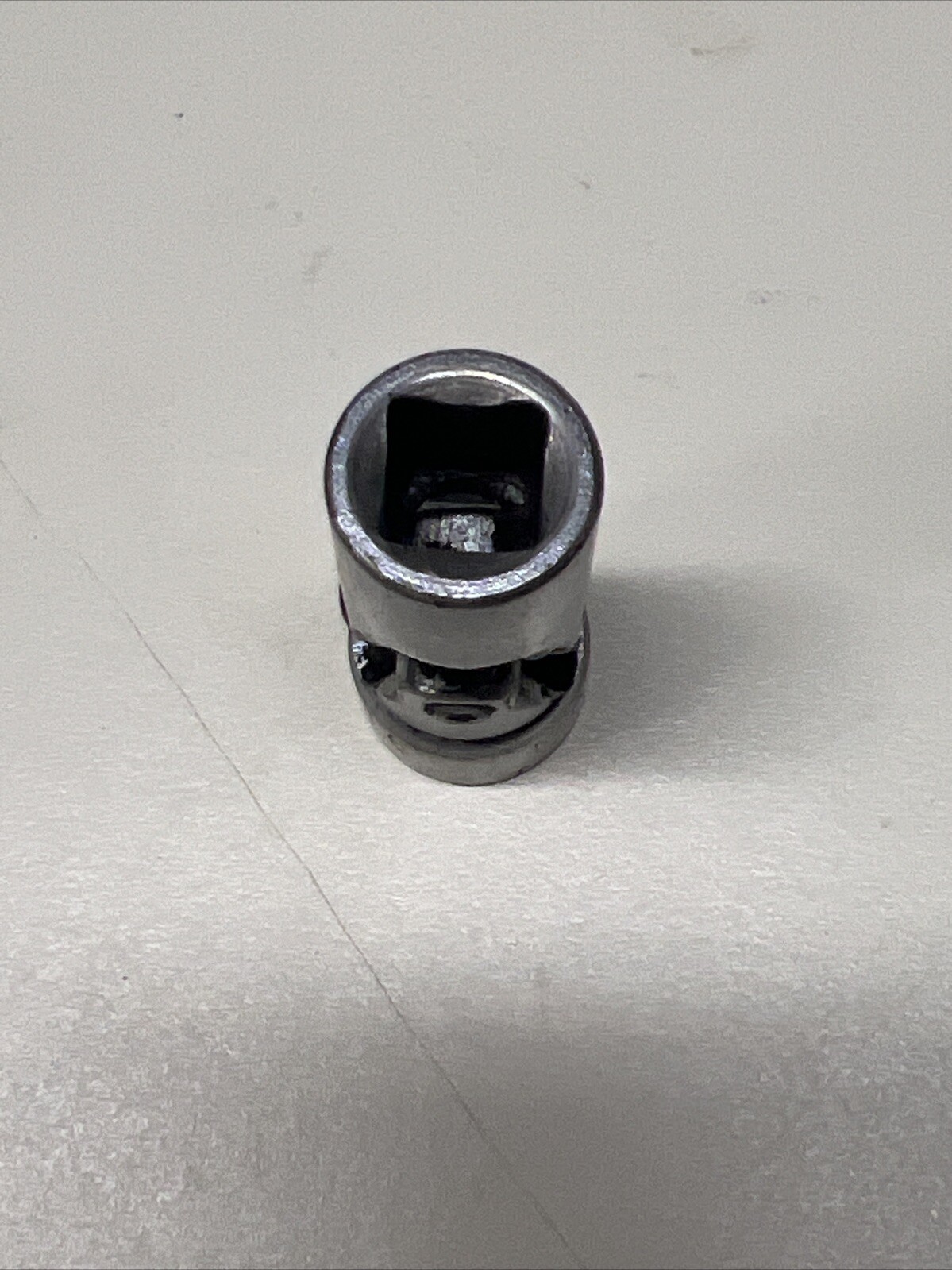 Mac Tools XU186R 9/16” Swivel Universal Socket 3/8” Drive 6 Point USA #7D1