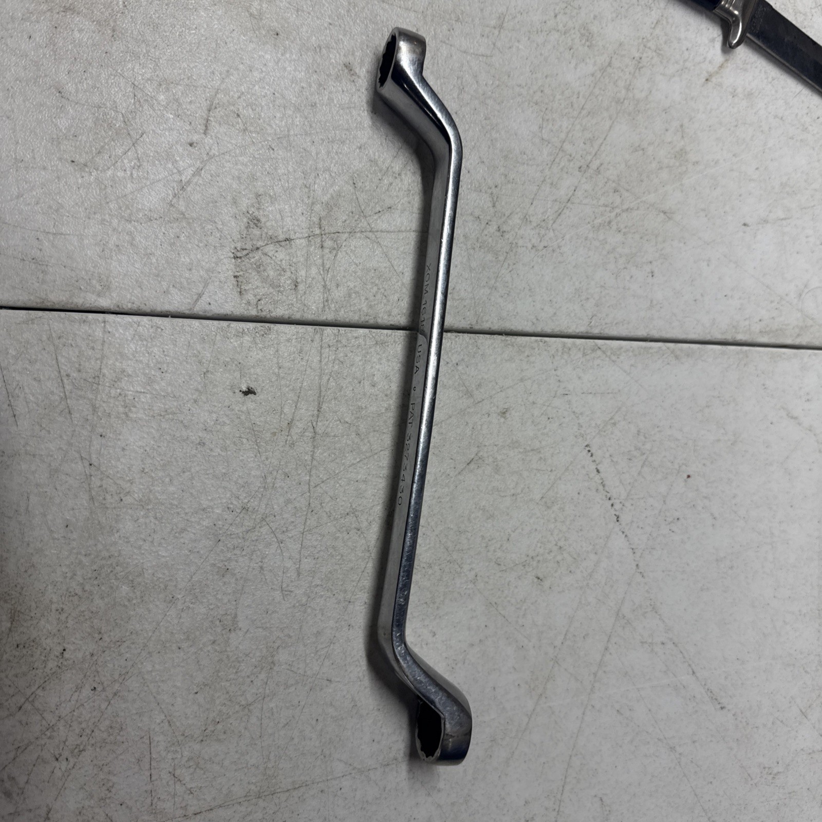 16 x 18 MM USA Snap-On Double Box End Wrench Metric XOM1618 16mm 18mm