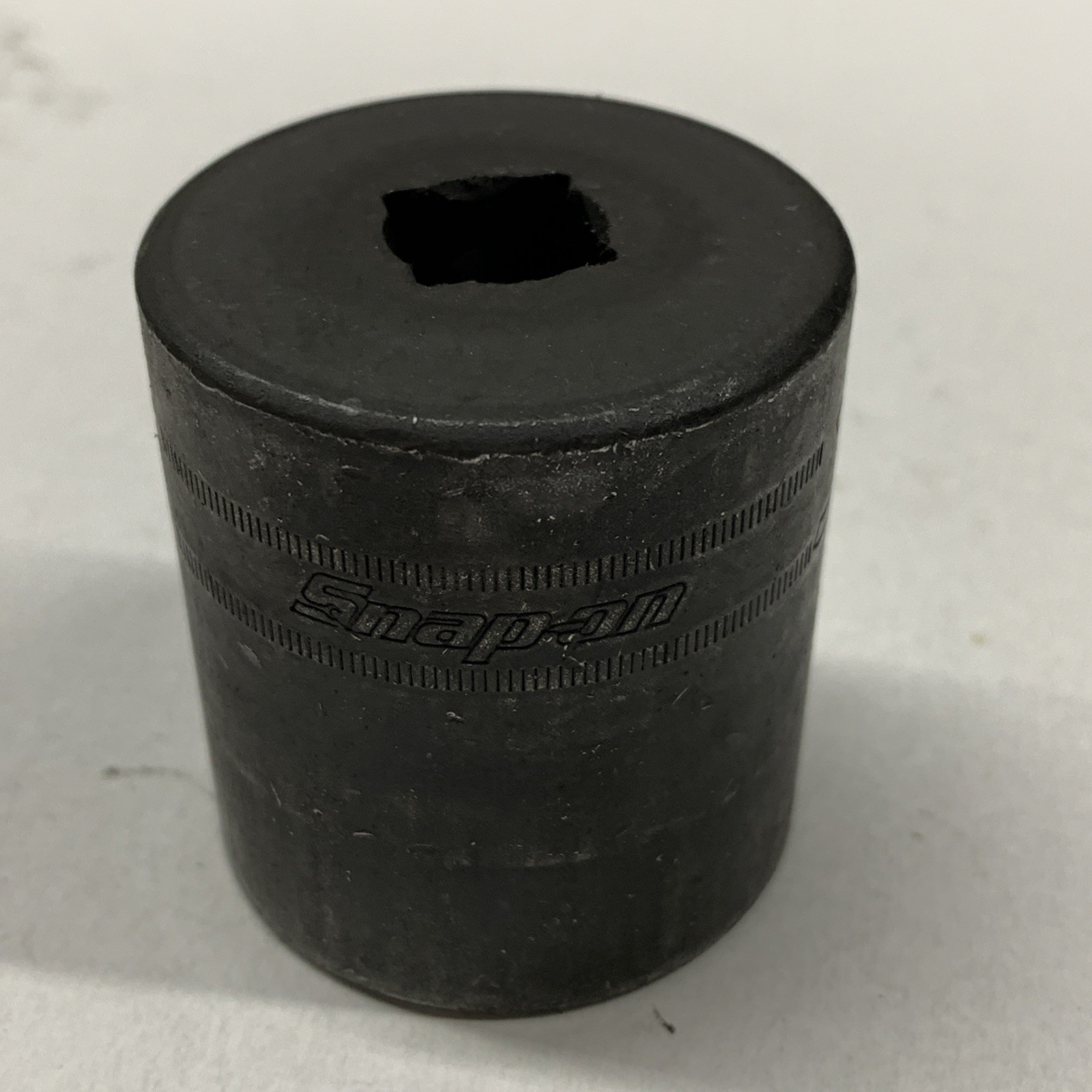 Snap On Tools USA IMM320 32MM 1/2″ Drive 6pt Shallow Impact Socket NEW