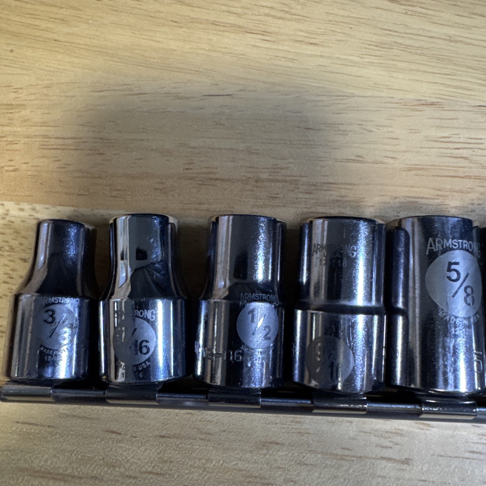 Armstrong 12 Point 1/2 Drive 15 Piece Socket Set 3/8 to 1 1/4” EXCELLENT