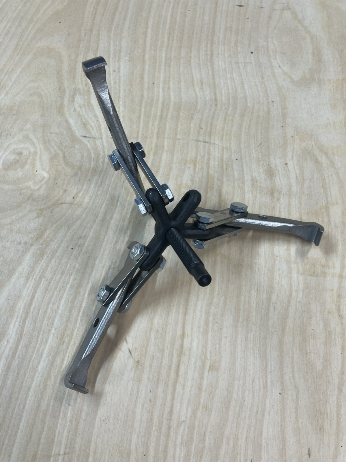 OTC Tools 1023 2 or 3-Jaw Gear Bearing Puller Remover Tool USA 2-Ton NICE