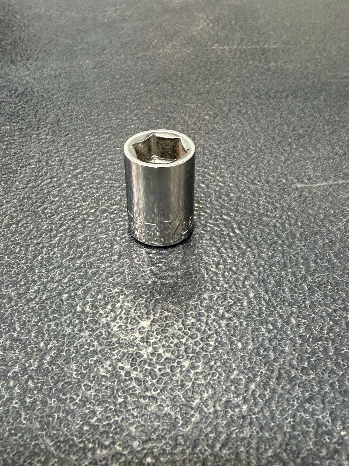 Vtg 7/16″ Craftsman G-Series Part 43002 – 3/8″ Drive 6-Point Socket USA Made