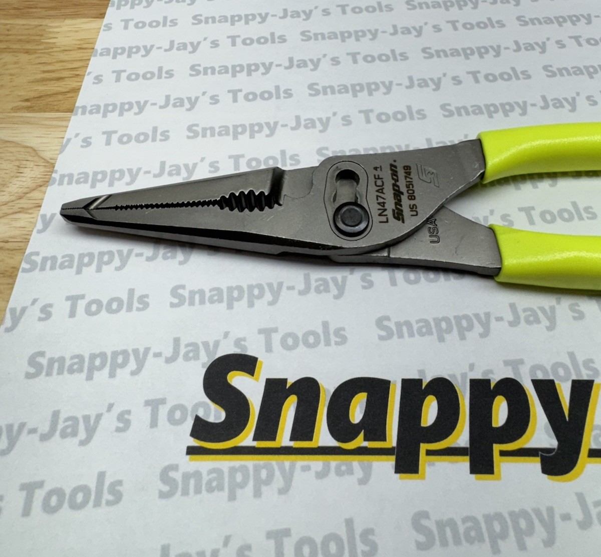 Snap-on Tools USA NEW HI-VIZ 9″ Soft Grip Long Nose Slip Joint Pliers LN47ACF