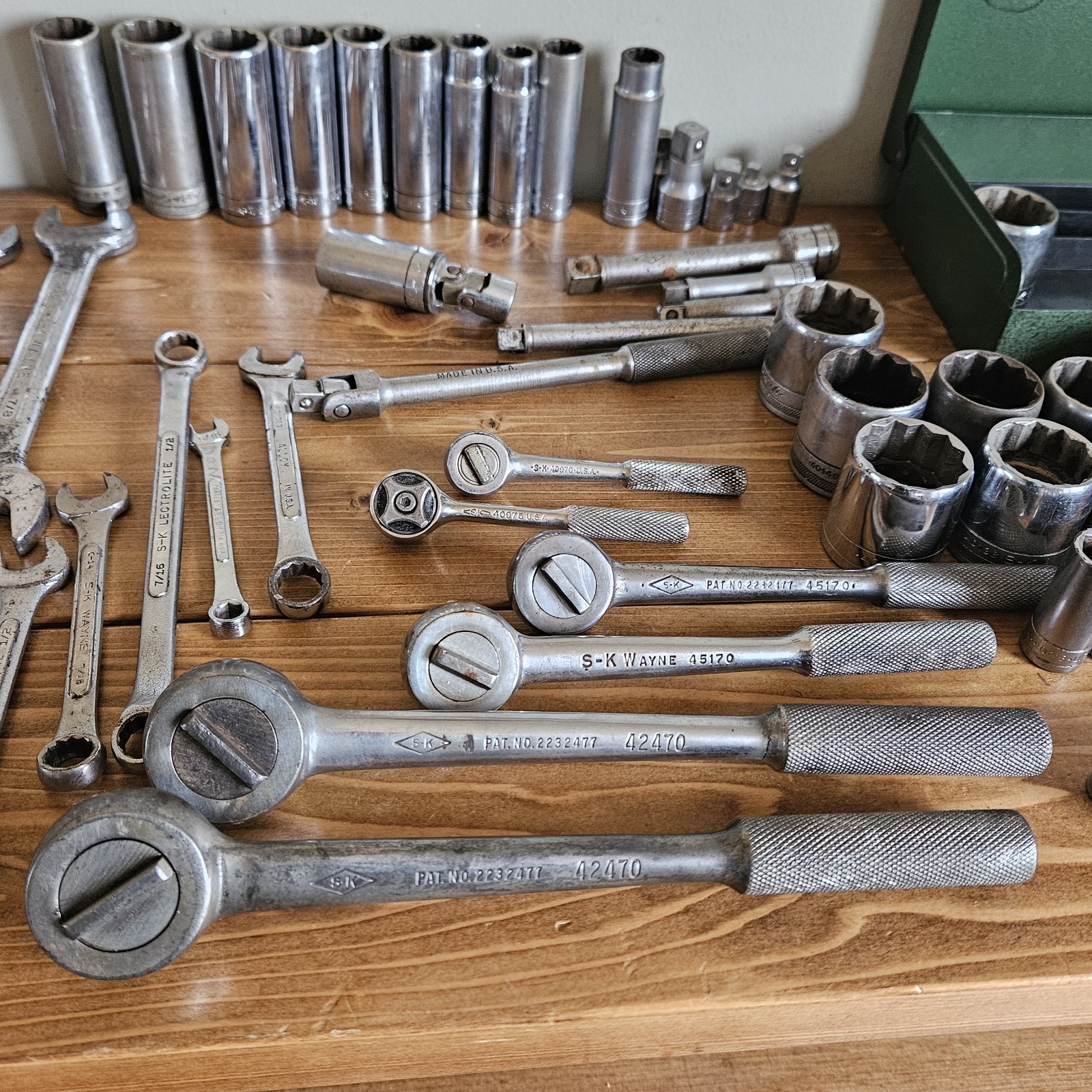 Large Mixed SK Tool, Sockets, Wrenches & Ratchets Lot