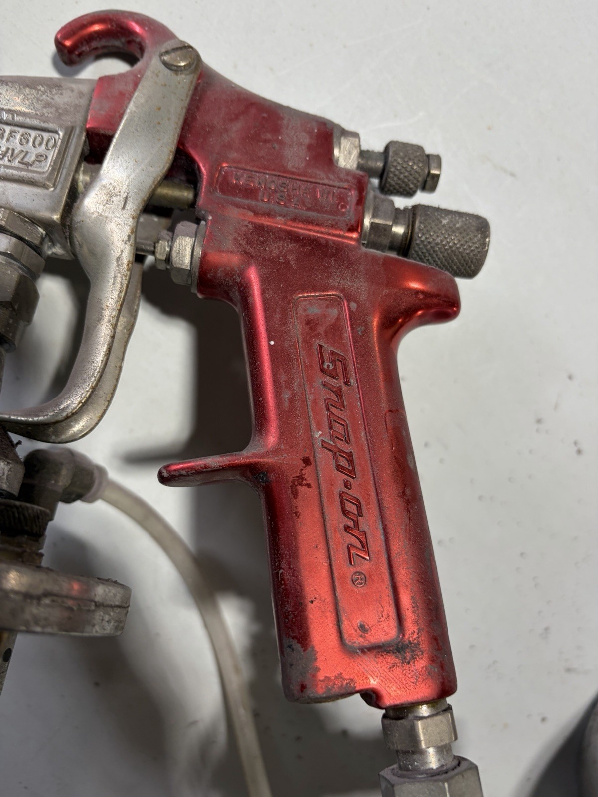 Snap On Tools USA BF600 Red HVLP Paint Spray Gun w/gauge & BF601 Cup *untested*