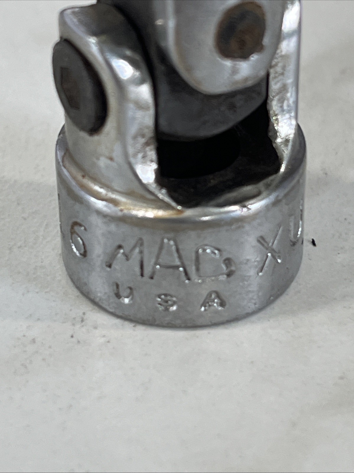 MAC Tools 9/16″ Swivel Socket 6 Point 3/8″ Drive XU186 USA