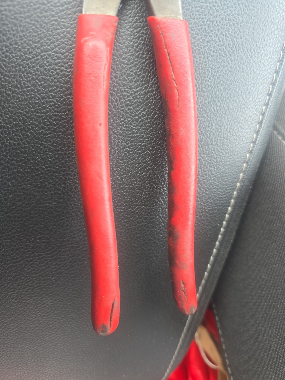Blue Point 429CP Bent Wire Crimper And Cutter, 9″ Red Handle USA