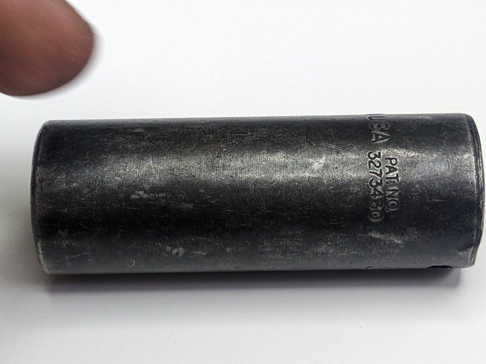 Snap On 11/16″ Deep Well 6pt Impact Socket 3/8″ Drive SIMF220- underline