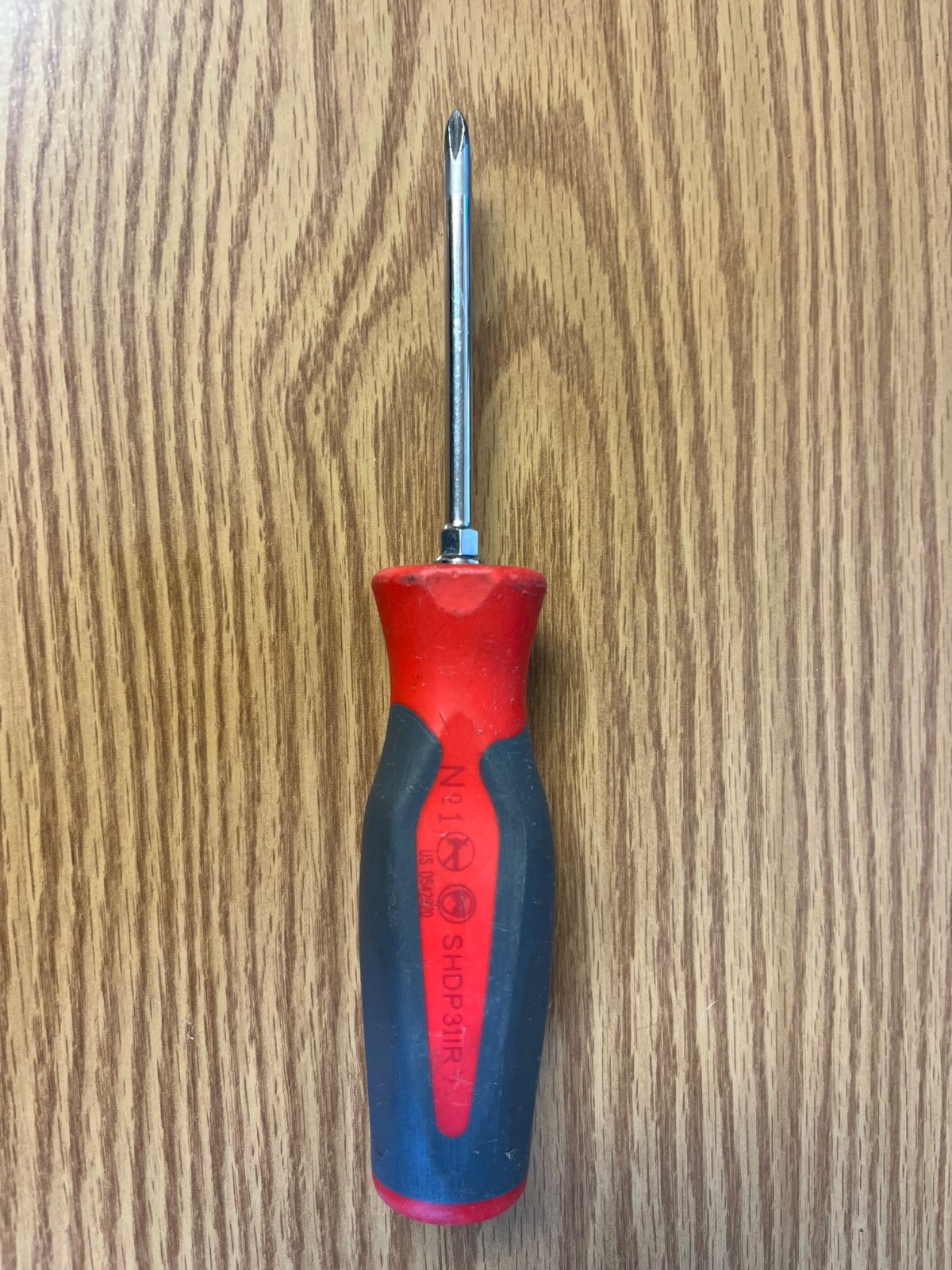 SNAP ON SHDP311R NO1 PHILLIPS SCREWDRIVER WITH RED/GRAY HANDLE LOT#93