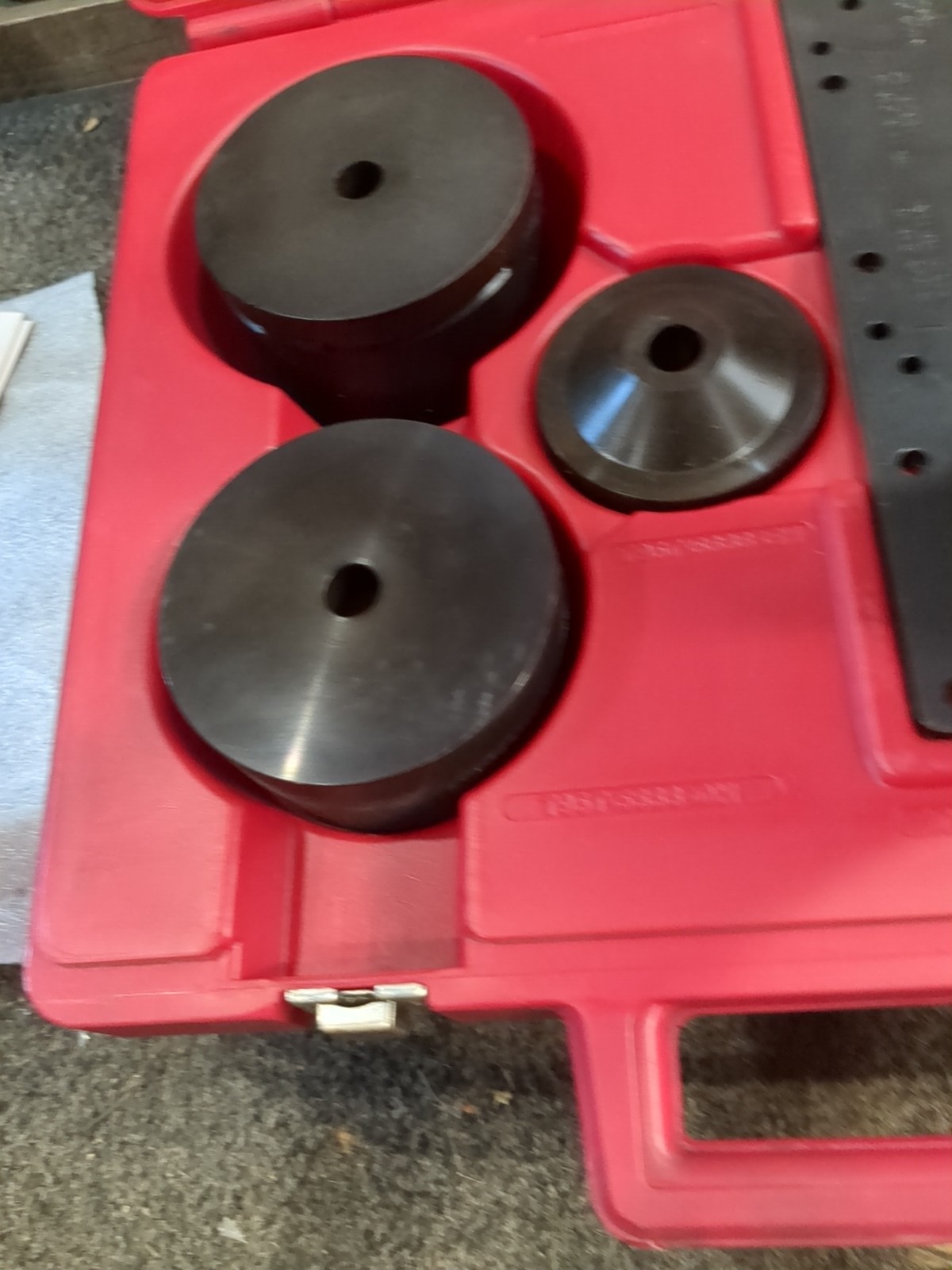 Rotunda/Ford TKIT-1995-FH/FLMH Essential Service Tools Set