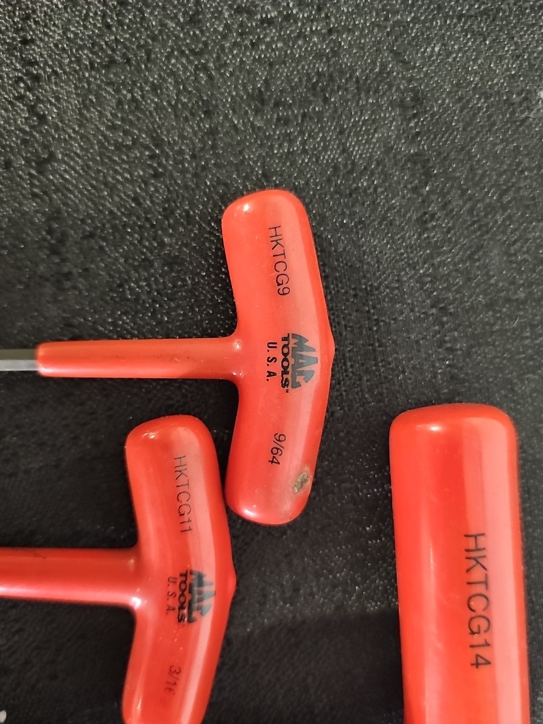 Mac Tools 9PC 3/32″ – 5/16″ SAE T-Handle Hex Allen Wrenchs SHKT10CGP Missing One