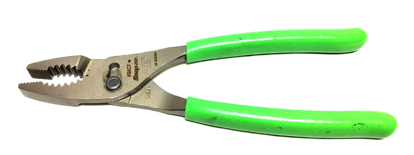 New Snap-on™ 9″ long Green Vinyl Grip Combination Slip Joint Pliers 49ACFG Unuse