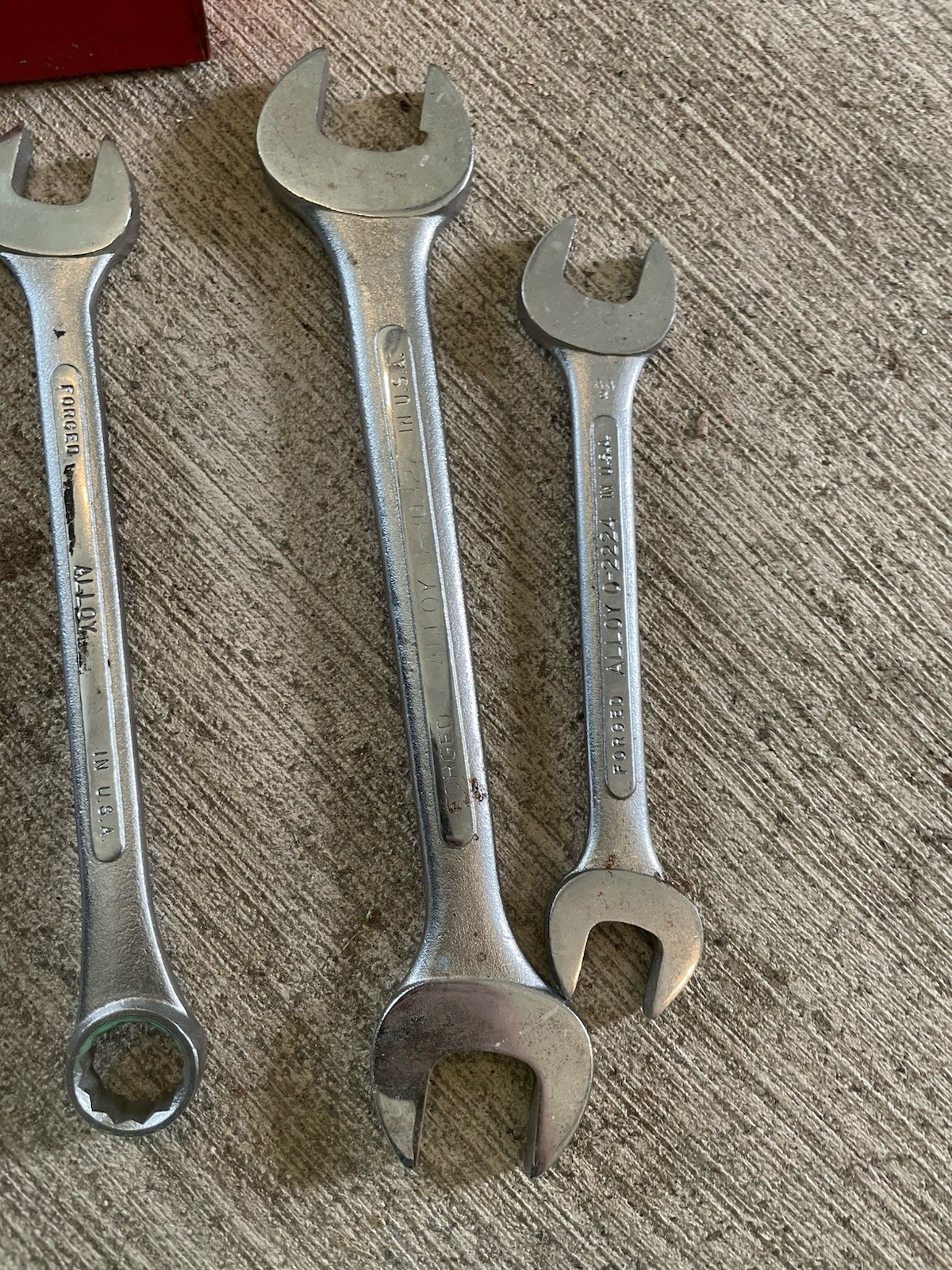 Lot Of 7 SK Combination And Double Open End Wrenches SAE With Metal Tool Box.