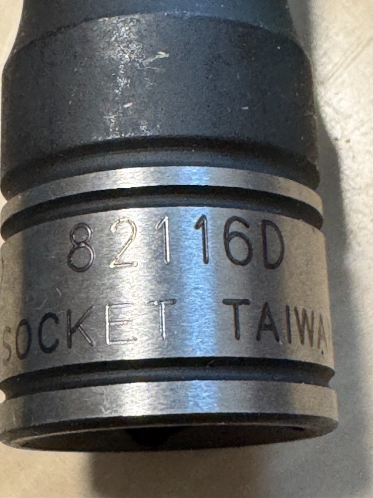 82116D 1/2″ Drive x 1/2″ Deep Length 12 Pt Duo-Socket Lifetime Warranty