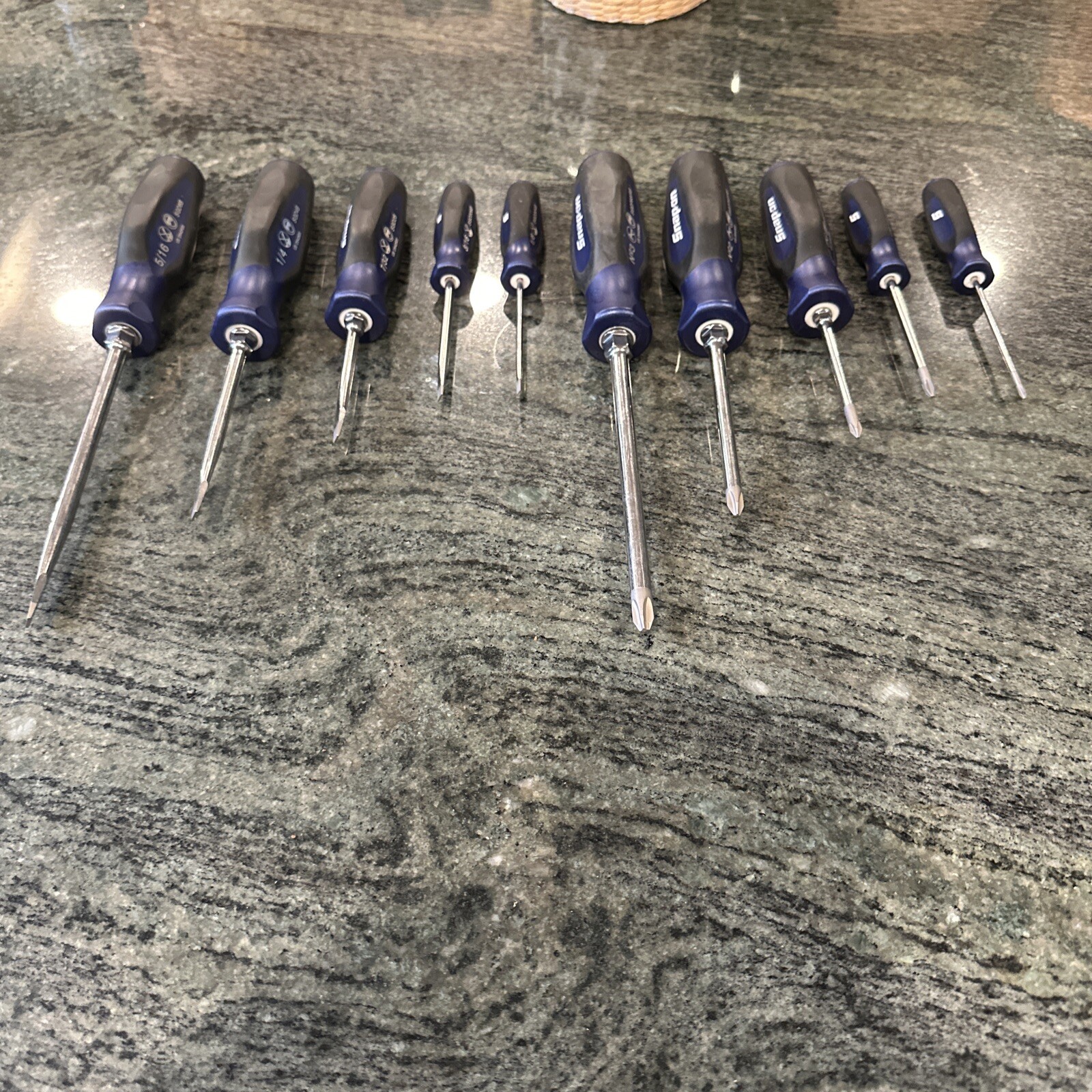 Snap-on new 10 pc power blue soft grip Phillips flat head screwdriver set new