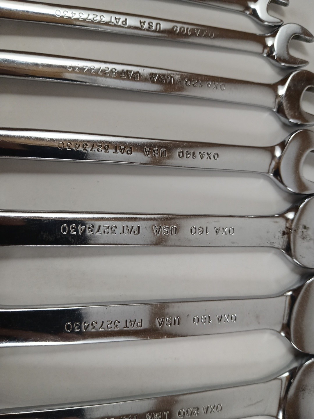 Snap On 13 PC SAE Wrench Set 1/4″ – 5/8″ OXA Offset And 11/16″ – 1″ OEX Stubby