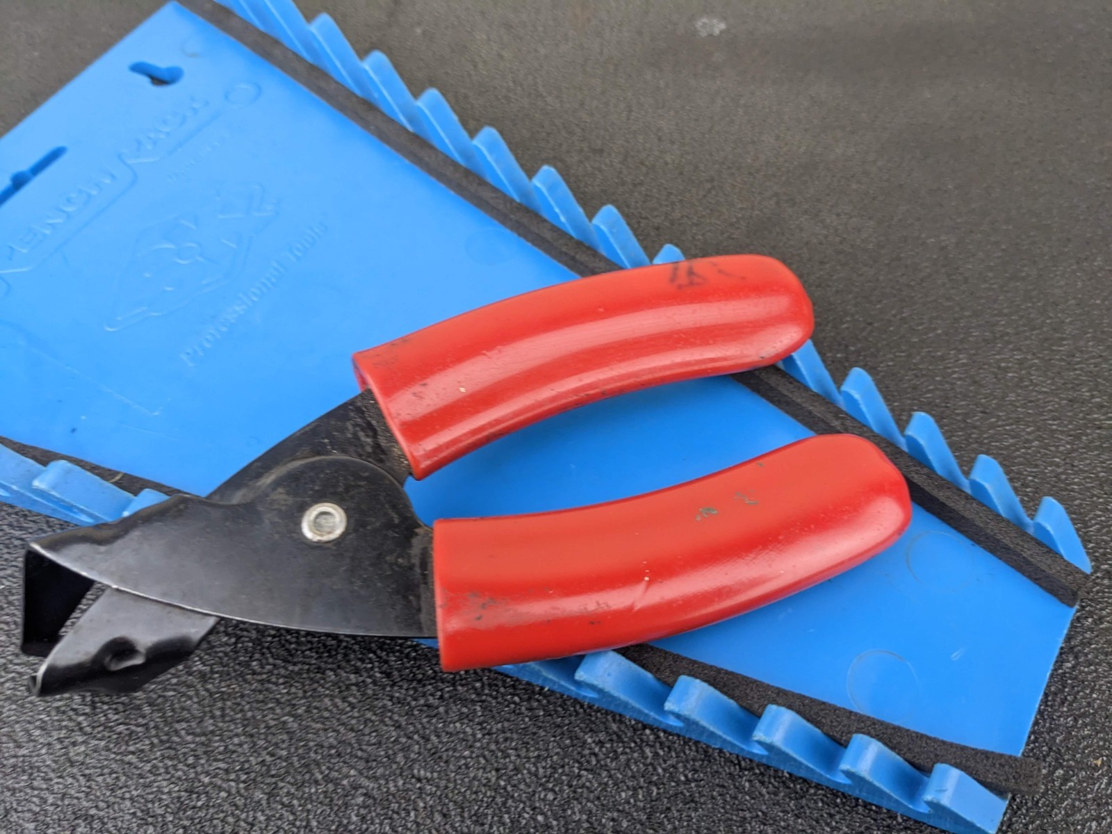 #bo807 Blue Point Fuel Line Disconnect Pliers FIH 9055-1