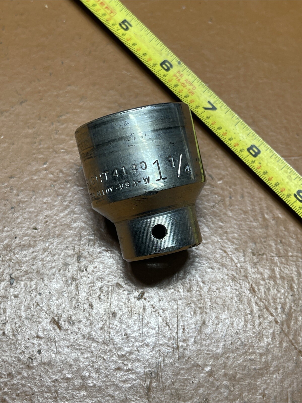 Vintage Wright USA 4140 1-1/4 In SAE 1/2” Drive 12 Point Socket 1 1/4 1/2”