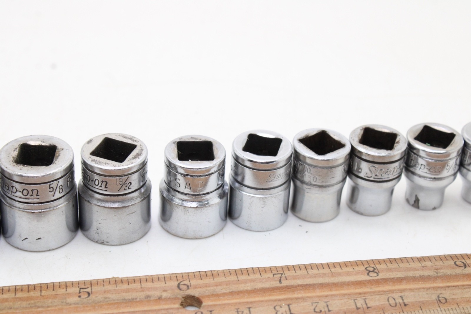 Snap-on F081 – F281 1/4-7/8″ 3/8″ Drive 12 Point 12 Piece SAE Chrome Set USA