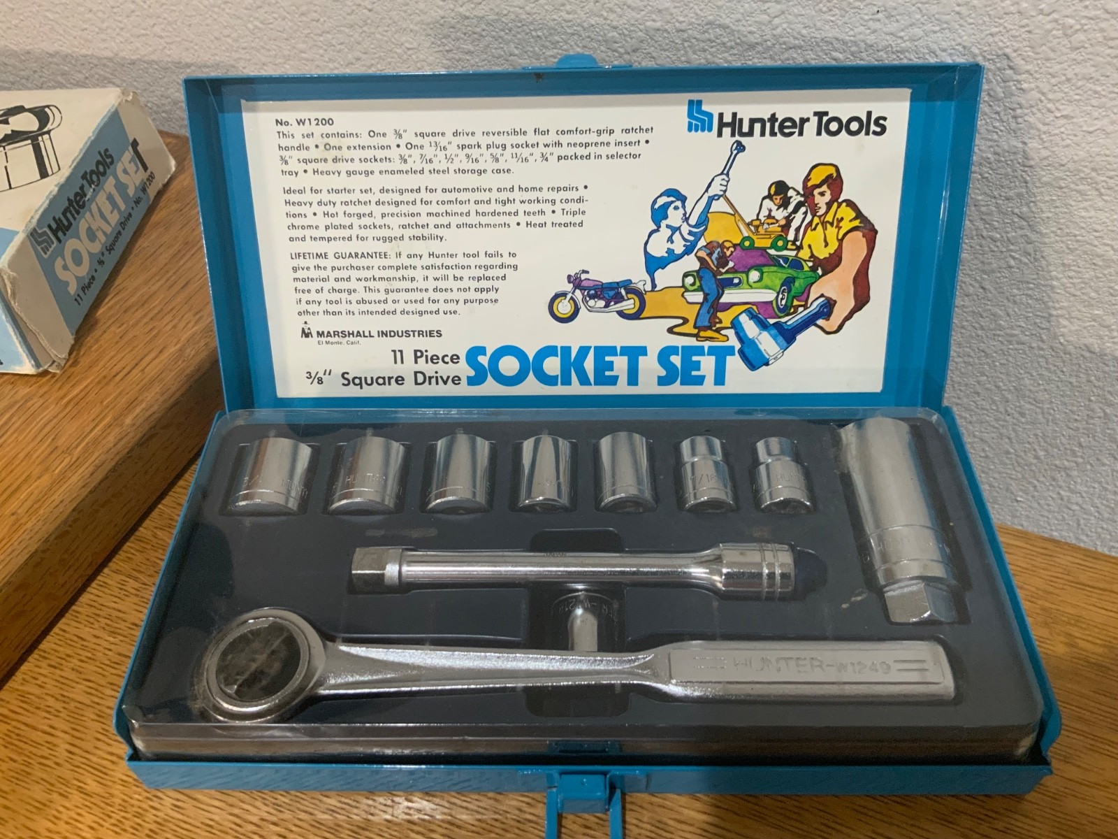 Vintage Hunter Tools No. W1200 11 Piece 3/8″ Drive Socket Set – New in Box