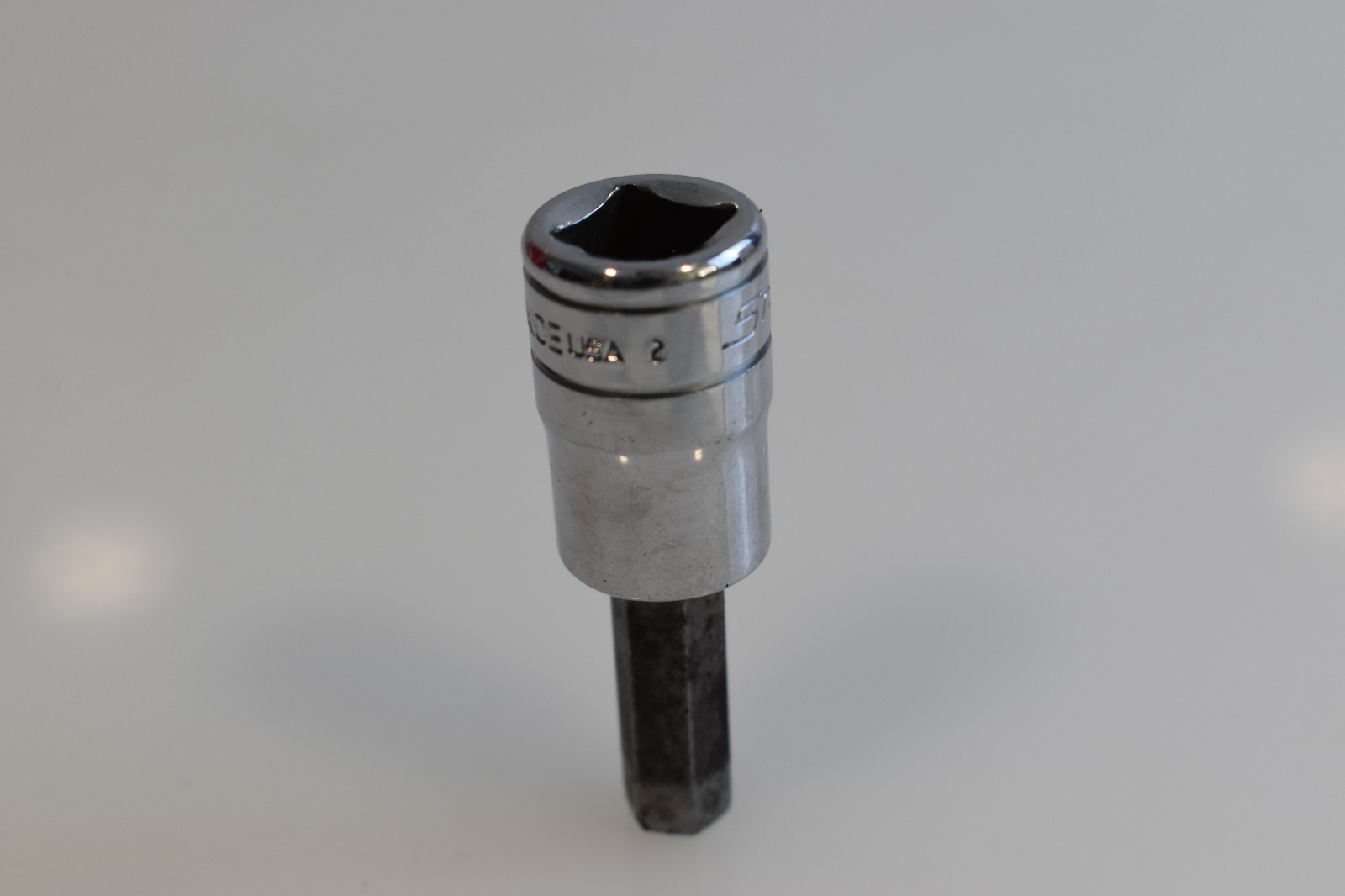 Snap On Tools FA10E 5/16″ SAE Hex Bit Socket Driver 3/8″ Drive Chrome USA