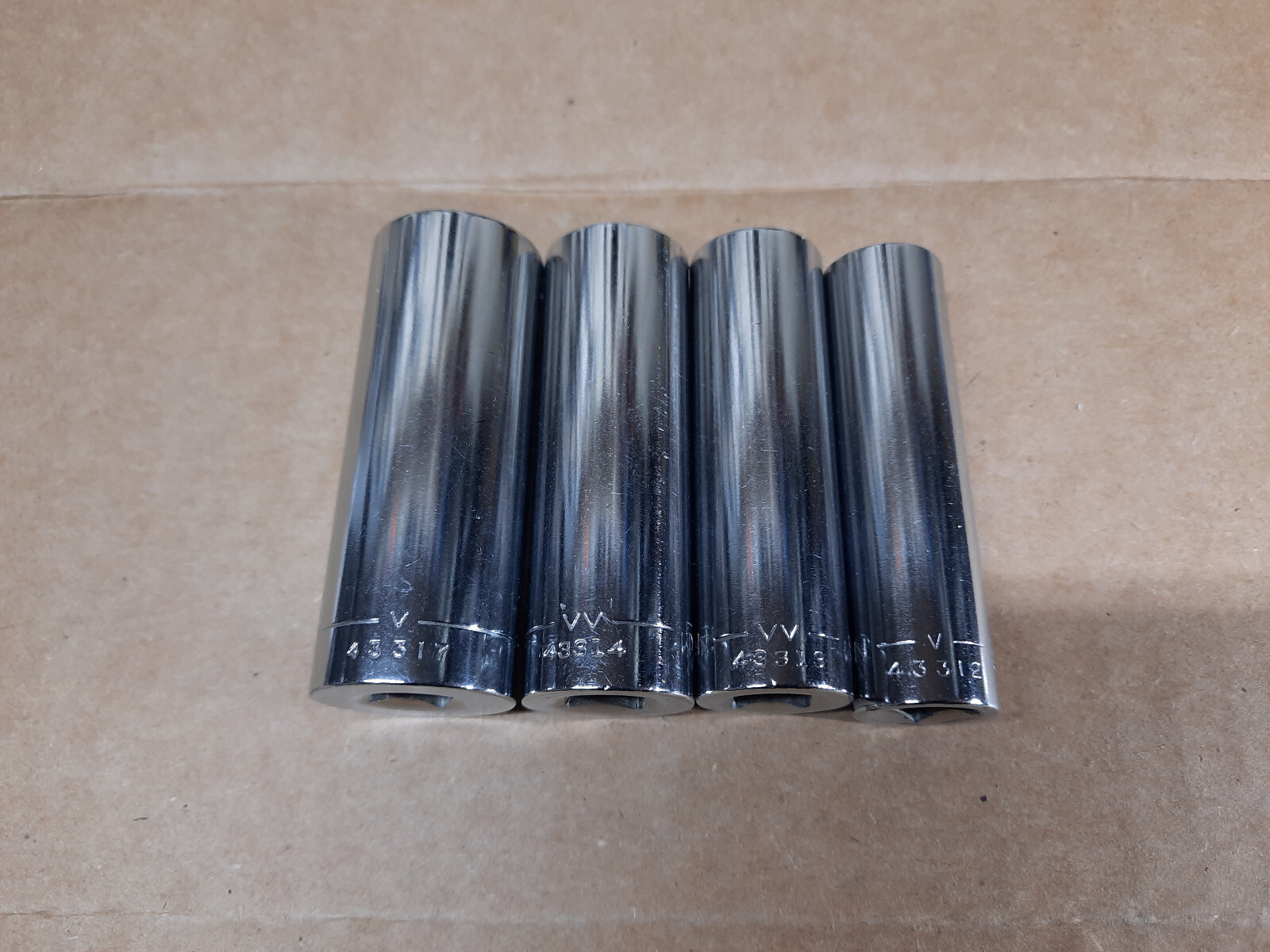 Lot 4 Craftsman 3/8″ Dr 12pt DEEP Sockets 43317v, 43314vv ,43313vv , 43312v NICE