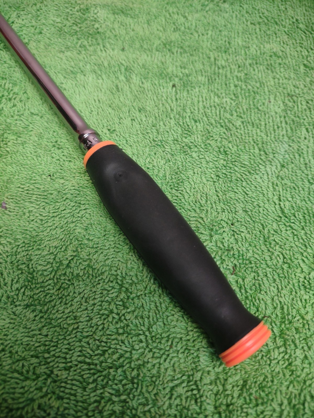 New!!! Snap-On 1/4” Soft Grip Extra-Long Handle Flex-Head Ratchet OrangeTHLLF72O
