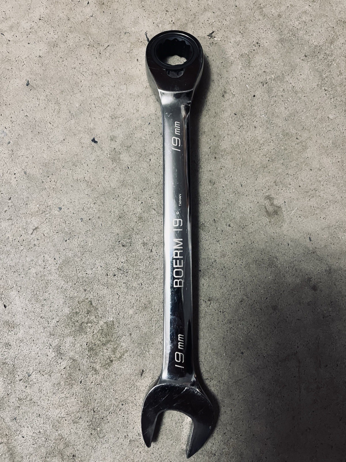 Blue Point (Snap On) 19mm Ratcheting Wrench 12 Point