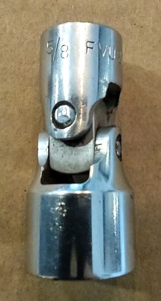 Snap On FVU20 5/8″ Universal Swivel Socket 3/8 Drive 12 point USA