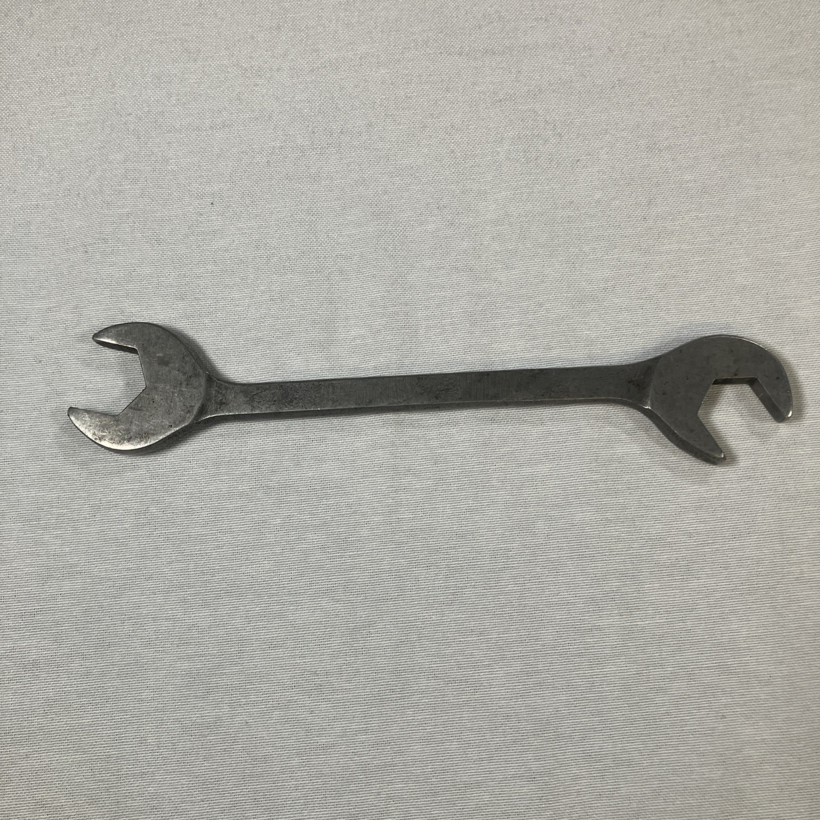 Vintage Cornwell Tools AW12 11/16″ 4-Way Angle Head Open-End Wrench USA Made