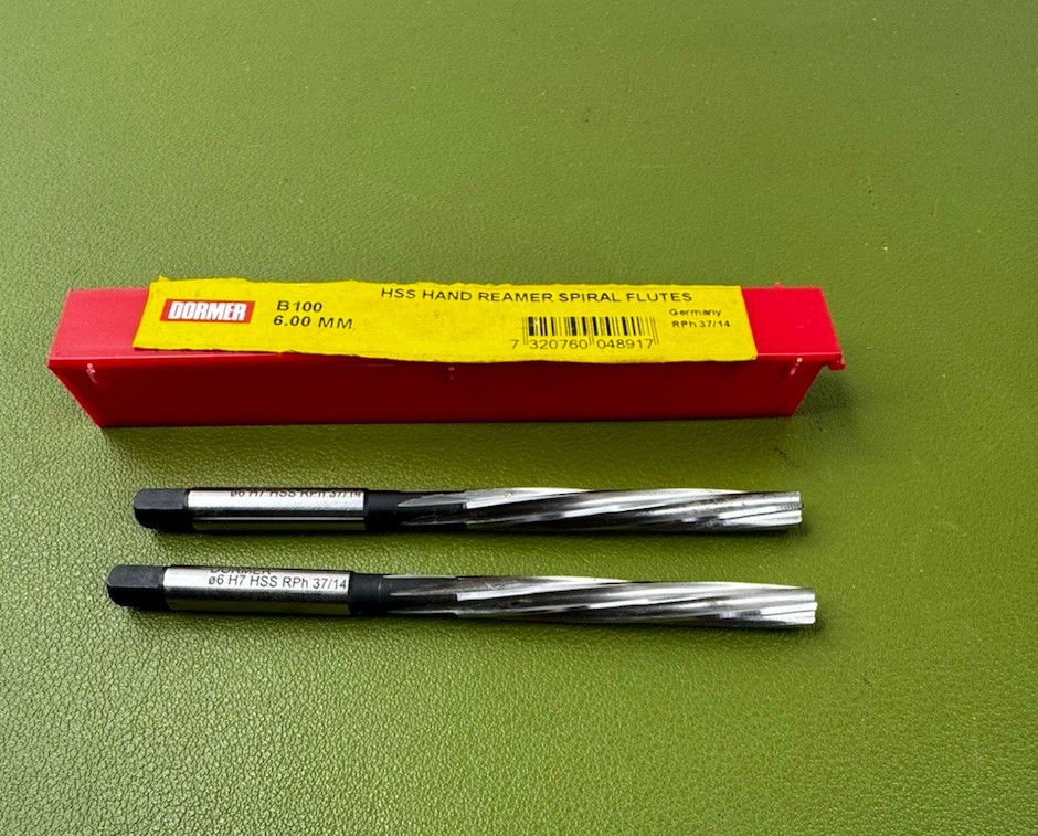 lot of 2 Dormer Hand Reamer Spiral Flutes 06 H7 HSS RPH 37/14