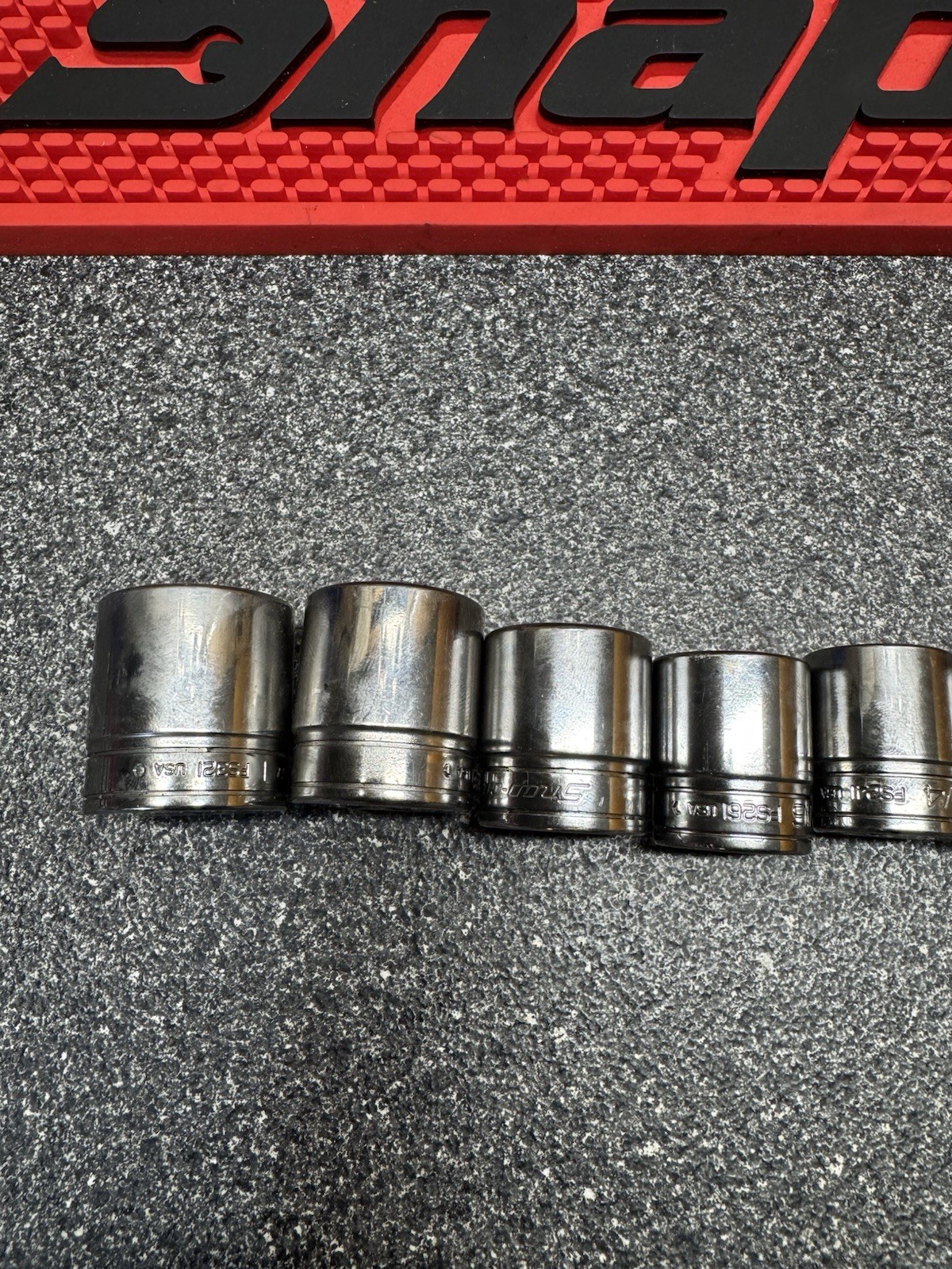 Snap-on Tools 13pc 3/8″ Drive SAE 6pt Shallow Chrome Standard Short Socket Set
