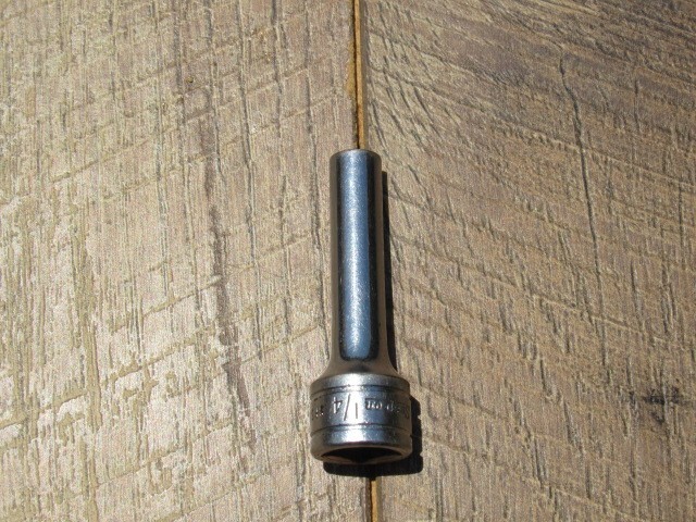 SNAP ON 1/4″ SFS081 3/8″ DRIVE 6 POINT DEEP SAE SOCKET SFS 081 UNDERLINE LOGO
