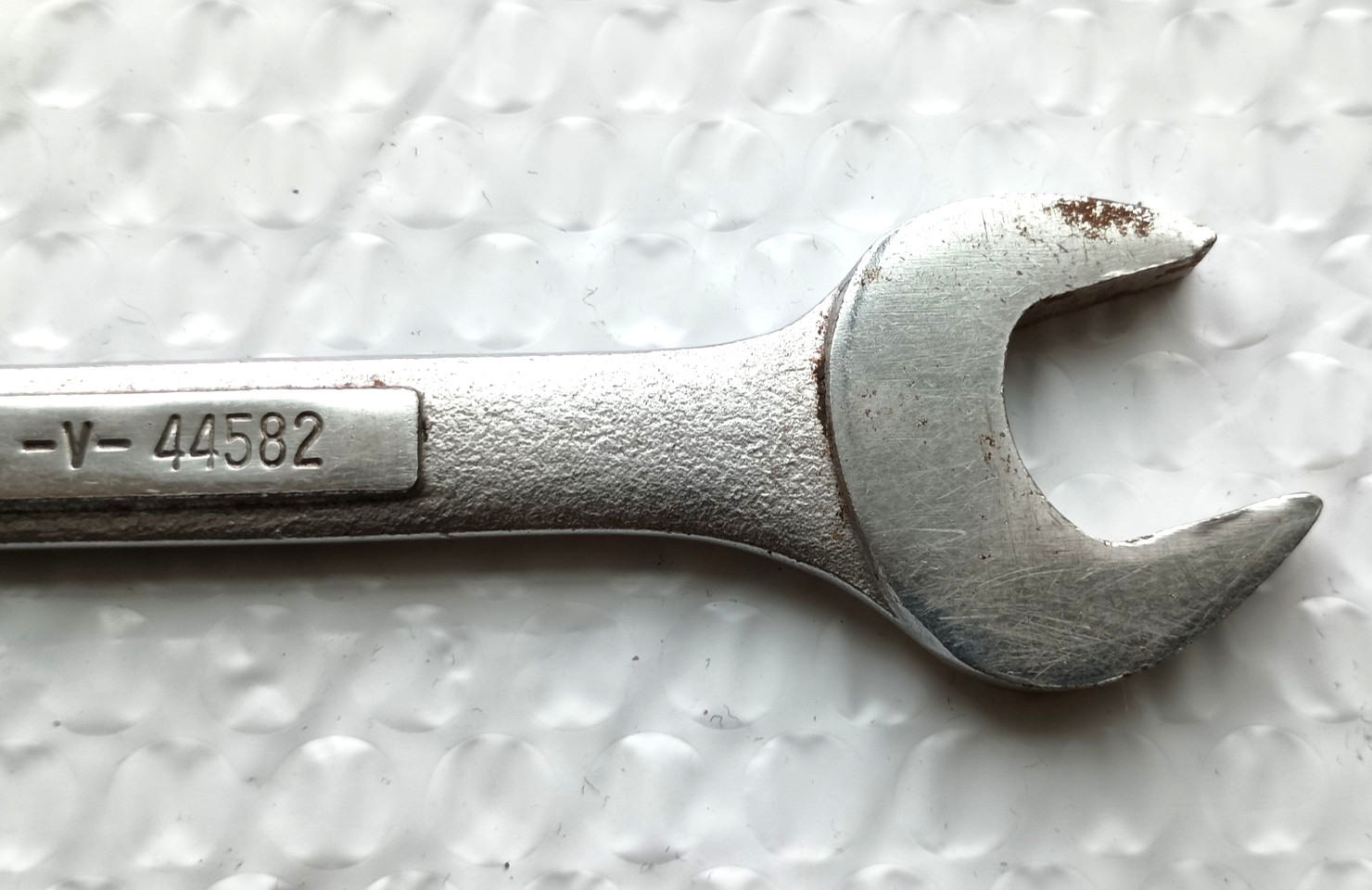 CRAFTSMAN TOOLS USA V44582, 5/8″ x 3/4″ DBL. OPEN-END WRENCH, 7.75″ LONG.