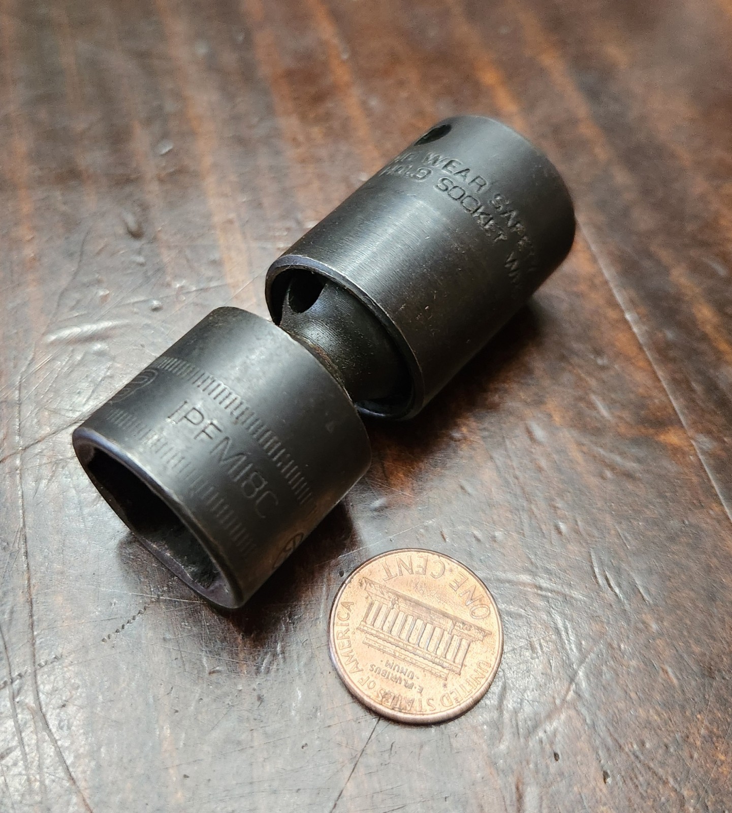 Snap on Tools 18mm 3/8dr Metric Universal Swivel Impact Socket 6pt IPFM18C NICE