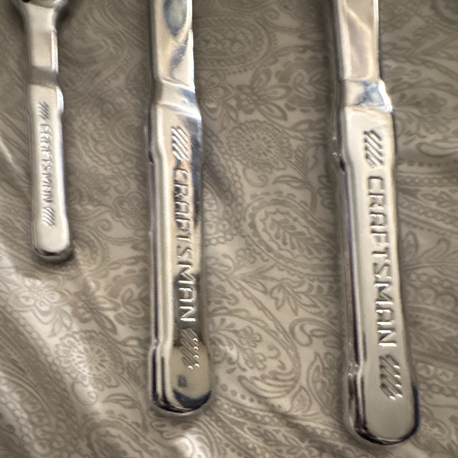 Two 1/2 90T Ratchets And One 1/4 Ratchet Thay Are New But Have Know Tags