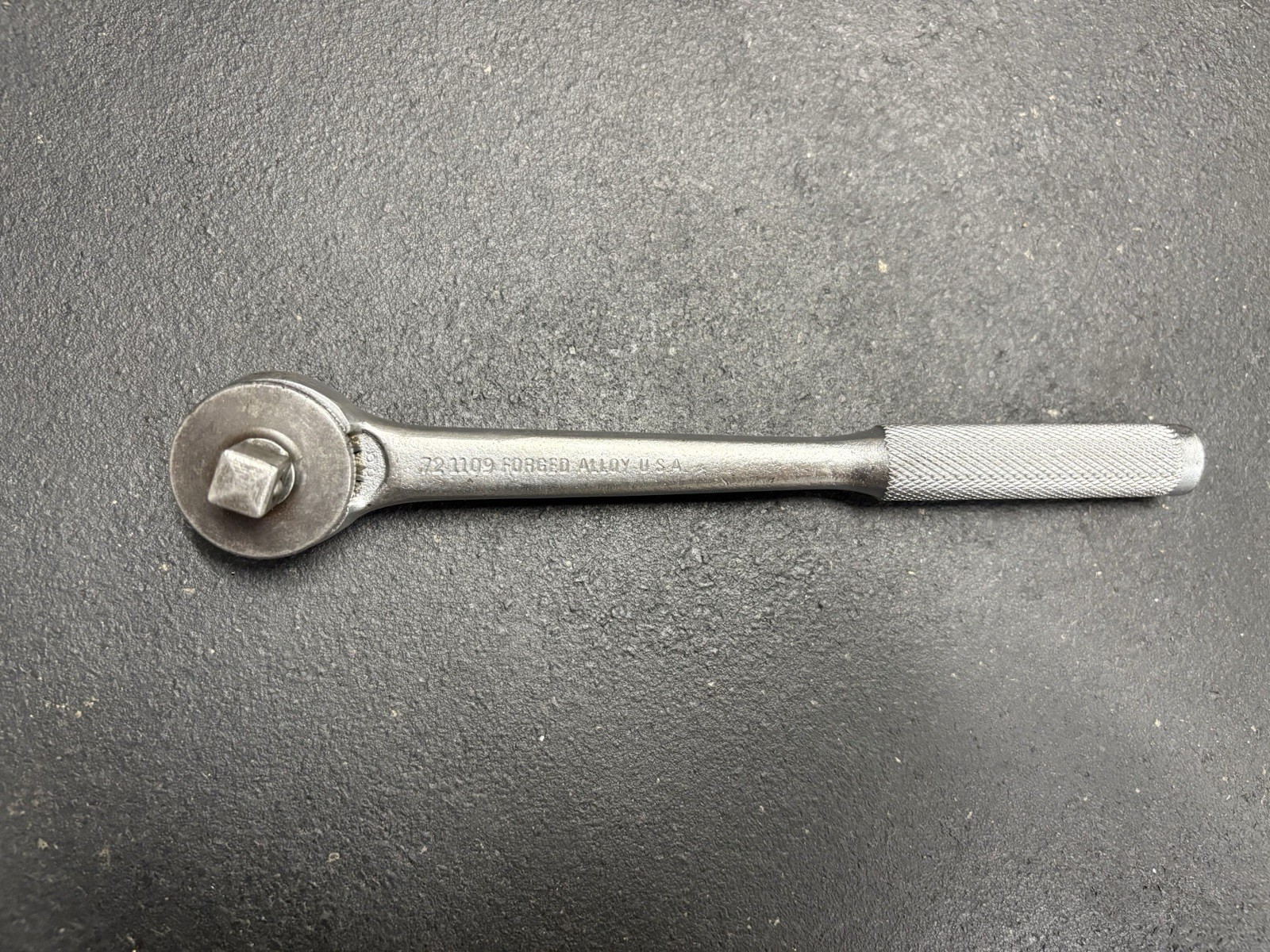 Easco USA 3/8″ Drive Round Head Fine Tooth RHFT Ratchet No 721109