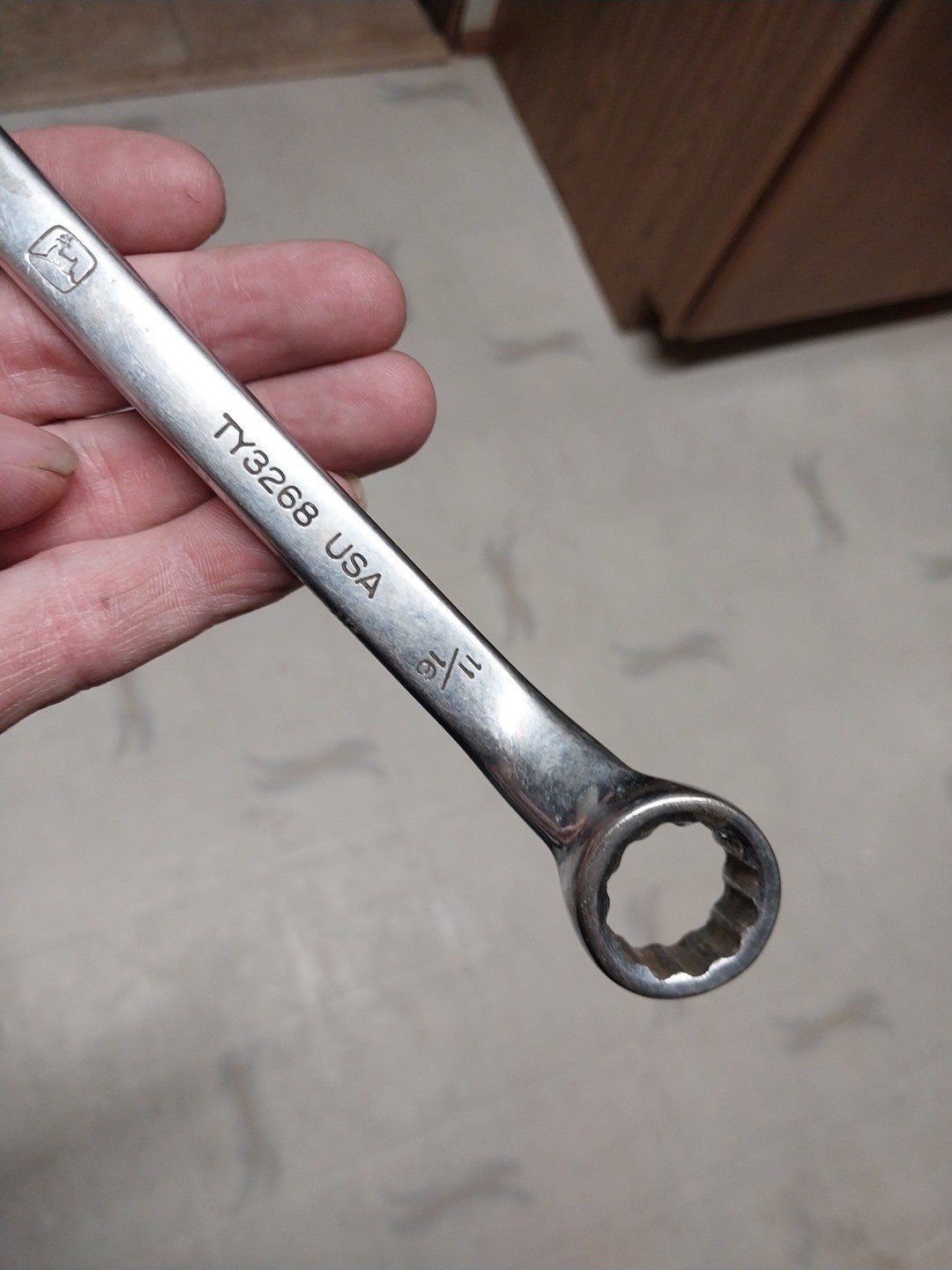 Vintage Deere Box End Wrench TY3268 USA 5/8″-11/16″