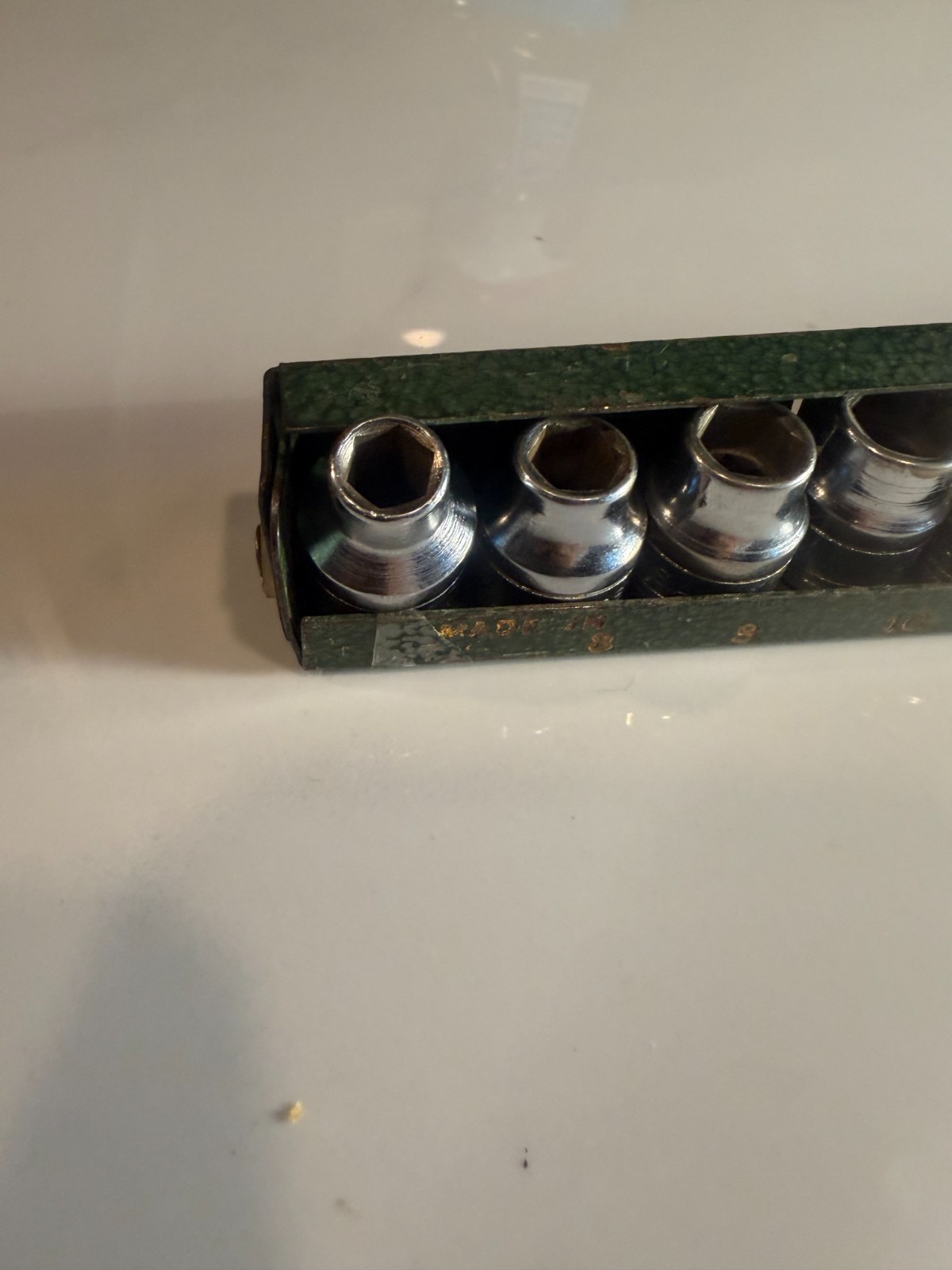 S-K 300 Series 7-19mm. 3/8″ Drive 13 Piece 6 Point Metric Socket Set USA(lotr1)
