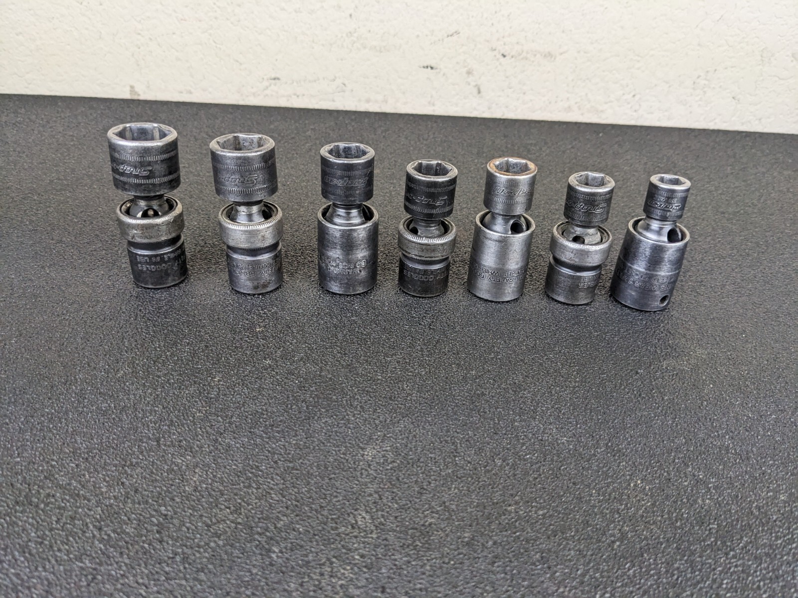 #bj185 Snap On Tools 207IPFM 3/8″ Drive METRIC IMPACT 6-point Swivel Socket Set