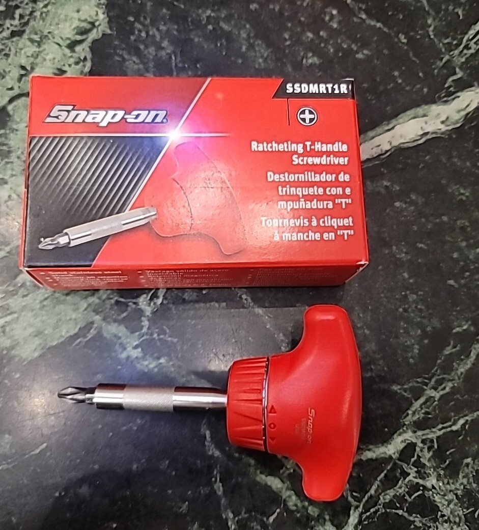 NEW Snap-on T-HANDLE Ratcheting Screwdriver Short STUBBY SSDMRT1R RED