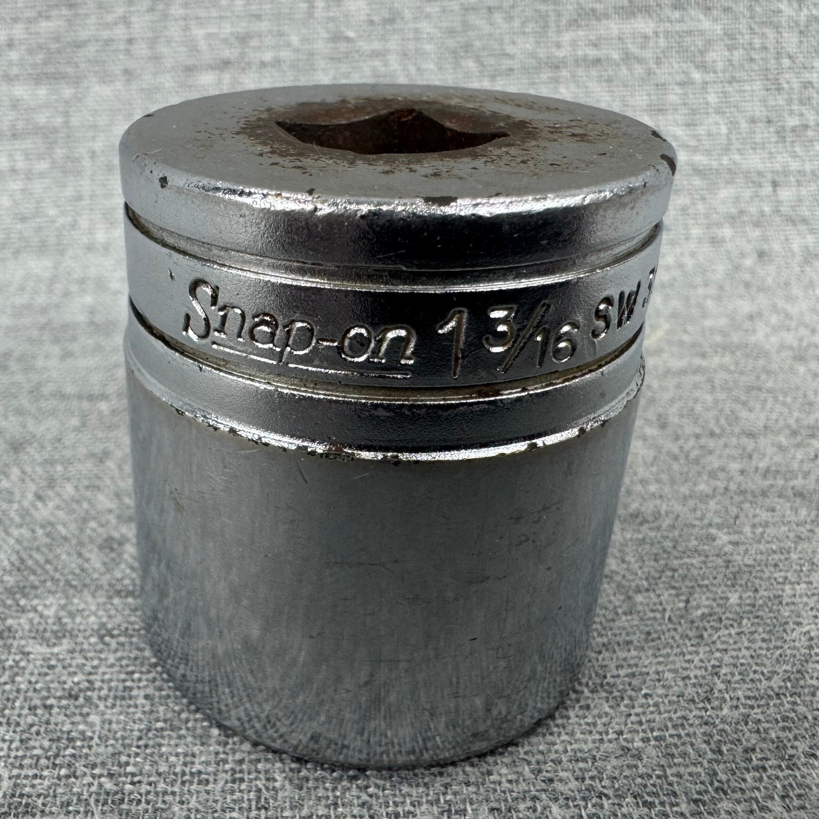 Snap-On Tools SW381 Shallow 1/2″ drive 1-3/16″ SAE Chrome 12 point Socket – USA