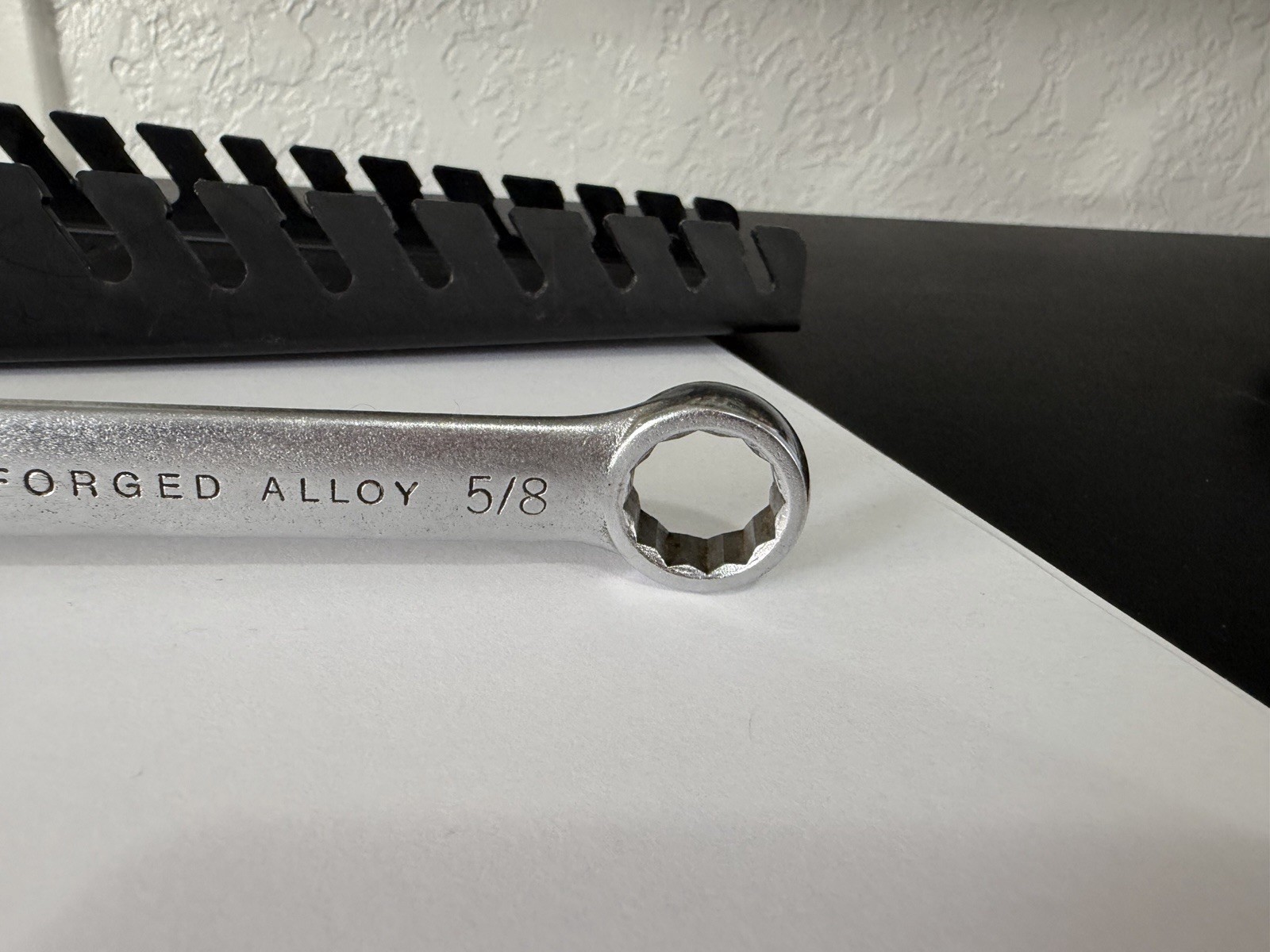 Easco 5/8″ 12 Point Combination Wrench 63120 USA