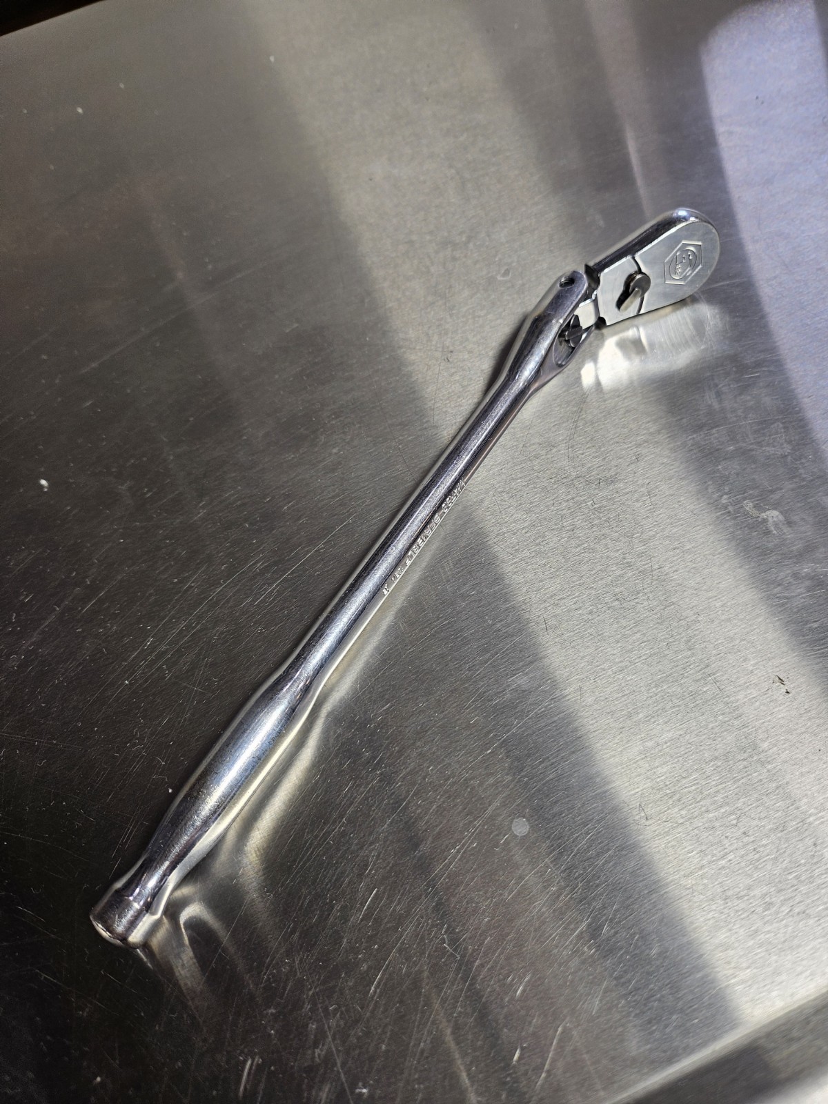 Matco Tools BFR128LF 3/8” Drive 11-1/2 Flex Head locking Chrome Ratchet 88 tooth