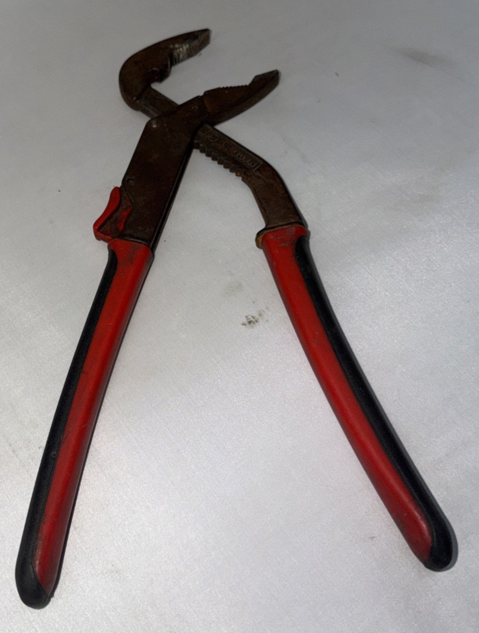 BLUE-POINT 12″ ADJUSTABLE JOINT PLIERS AP12