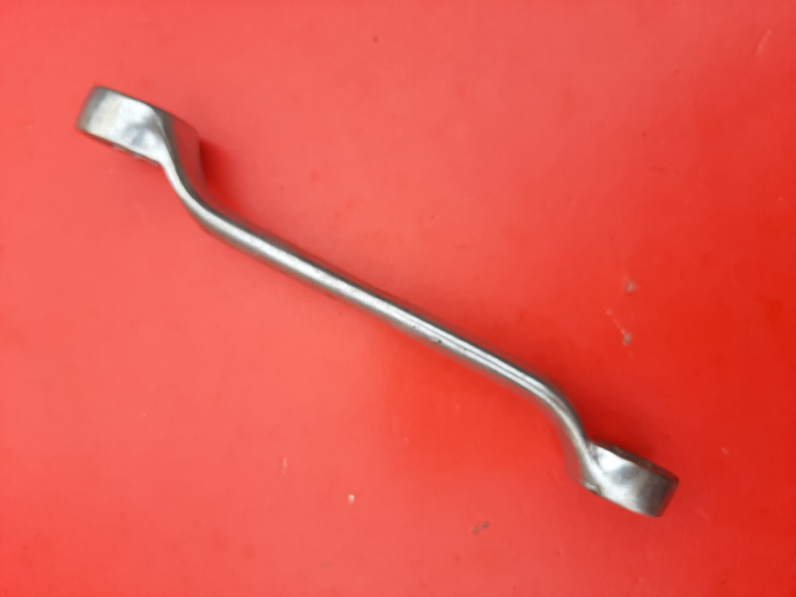 READ! Snap-on Tools USA 5/8″ x 3/4″ 12-Point SAE Short Box Wrench XS2024