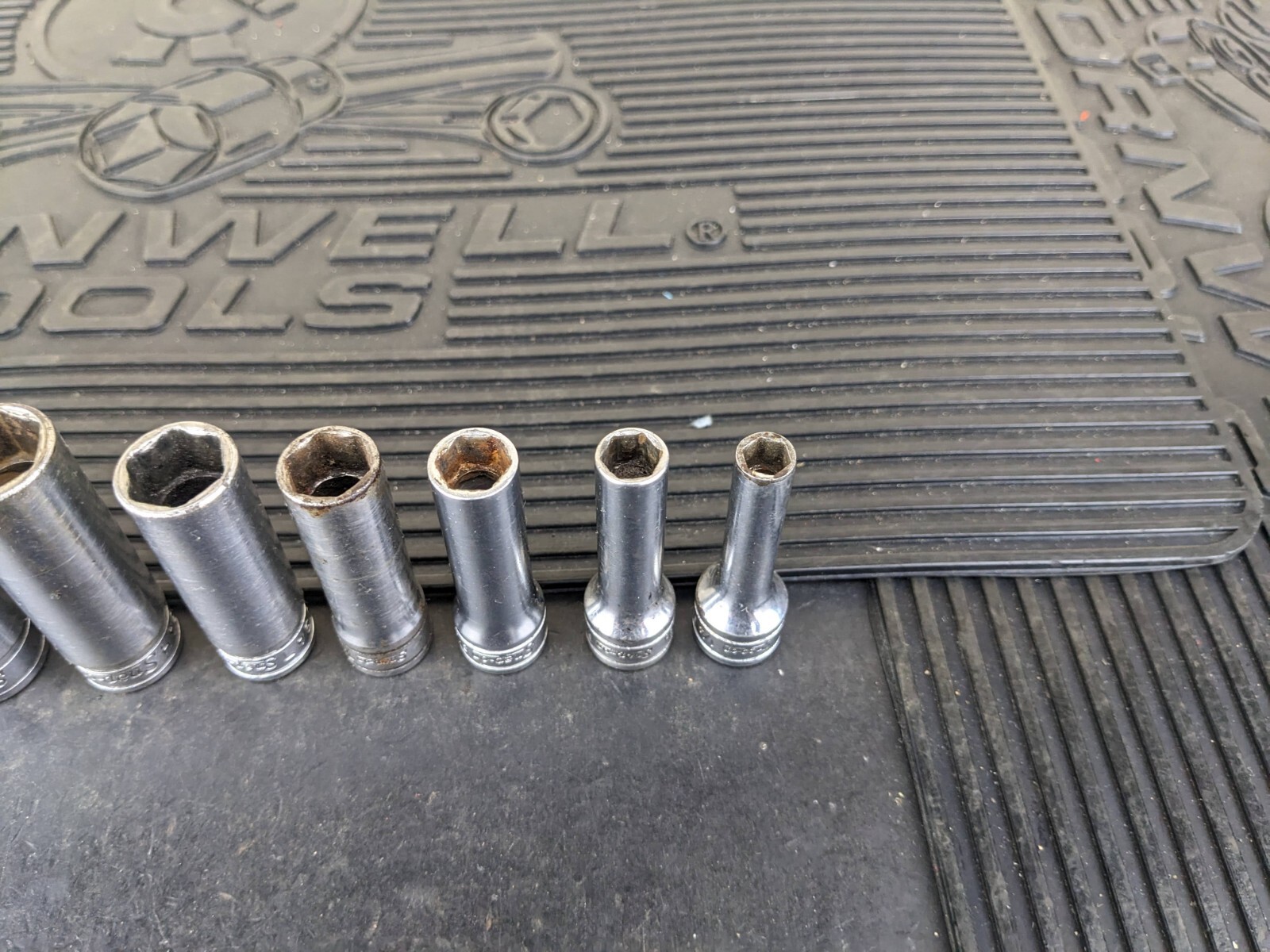 #am154 Snap on Tools 211SFSY 3/8″ Drive Deep Chrome Socket Set Socket Set