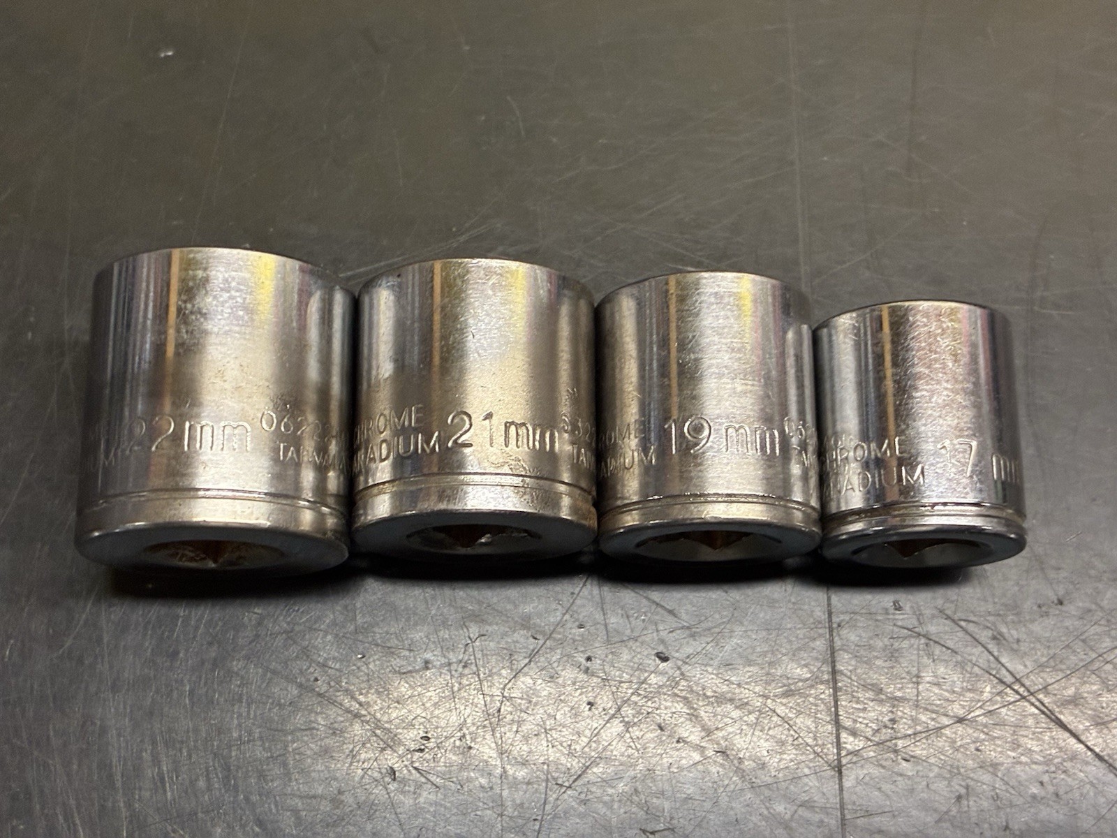 Metric Sockets 3/8 Drive 12 Point PM Brand