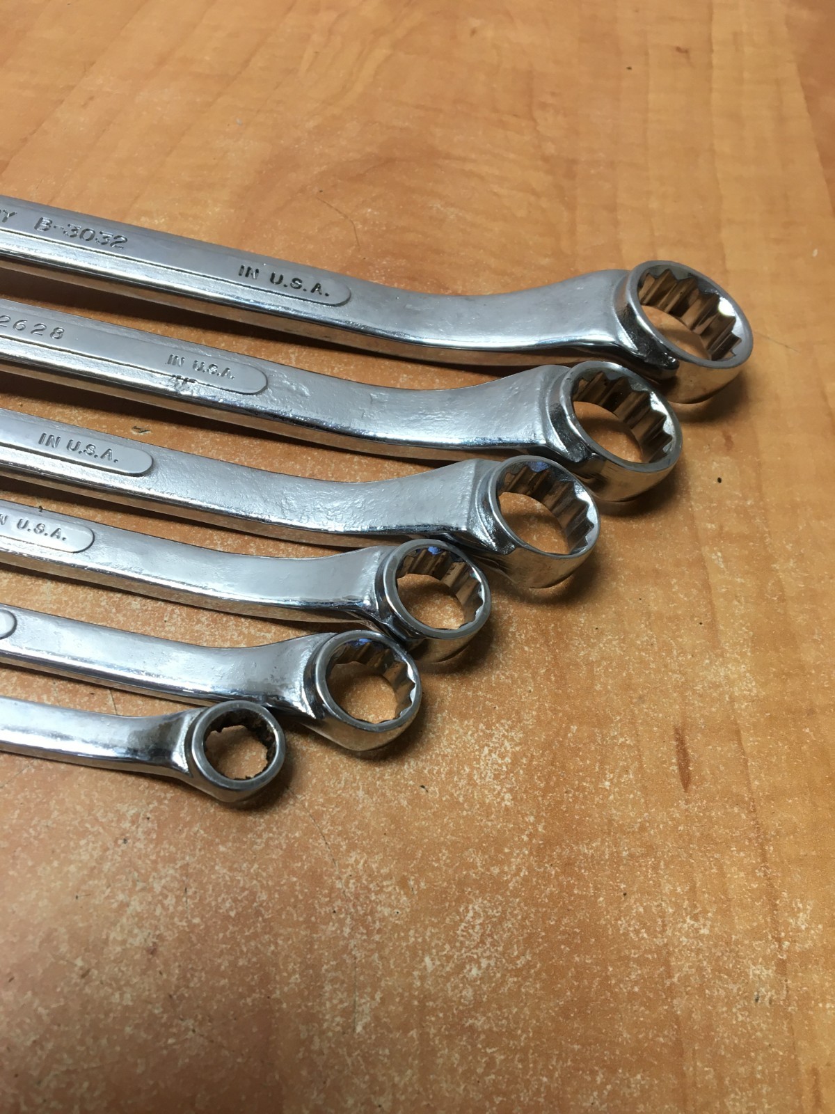 S-K USA 6- Piece SAE Offset Box End Wrench Set 3/8 To 1 In. B-1214 to B-3032